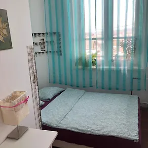 Pokoj 12e Apartament